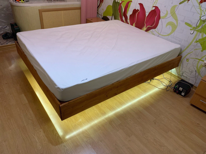 یک تخت سکو می تواند چقدر وزن داشته باشد؟